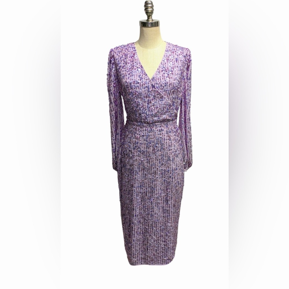 Mac Duggal NWT size 6 Purple Sequin Long Sleeve Midi Dress.